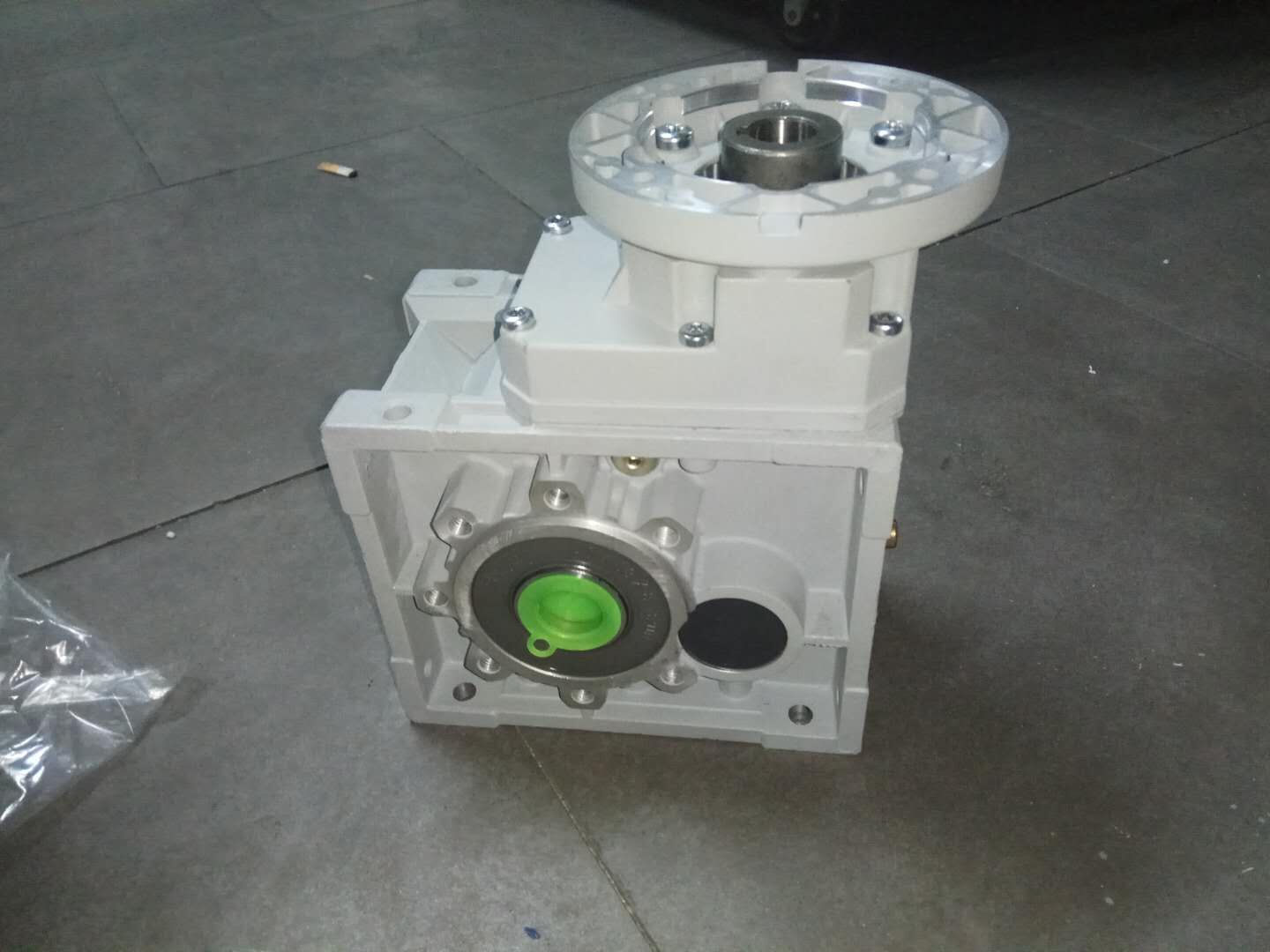 混勻堆料機(jī)減速機(jī)，RV30減速機(jī)