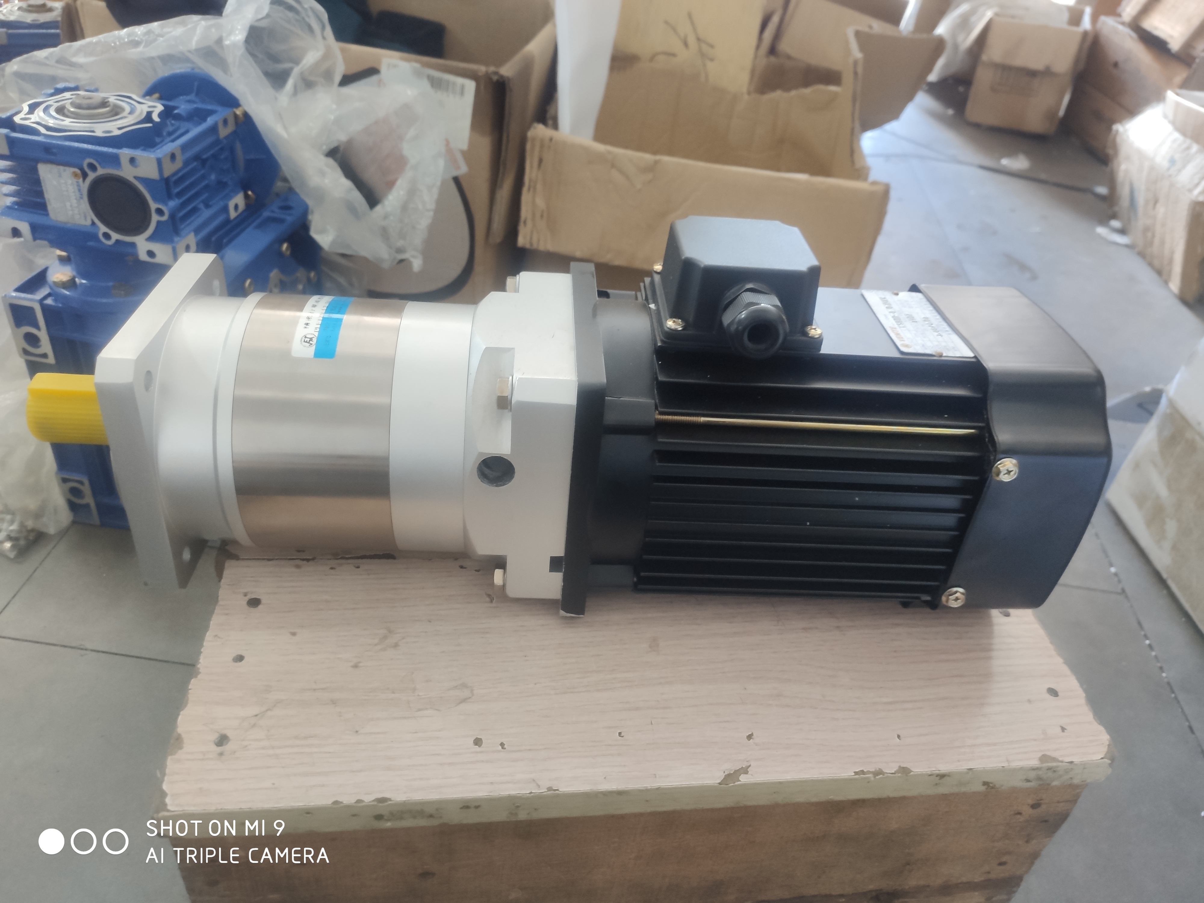 86步進(jìn)電機減速機,硬齒面減速機,立式減速機,小型減速機